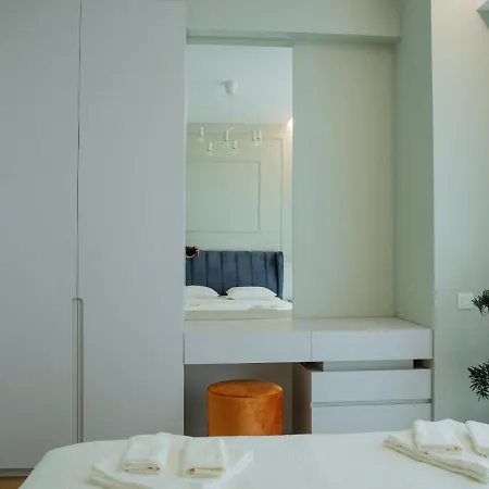 A Glass Paradise: Exclusive Flat At One Floreasca 公寓 布加勒斯特
